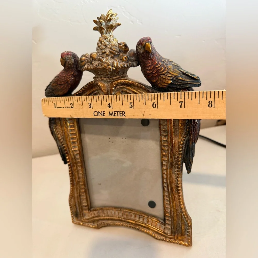 VINTAGE TROPIC OF PARADISE PARROT PHOTO FRAME W/ FRUIT BASKET 4” X 6” Hand Paint